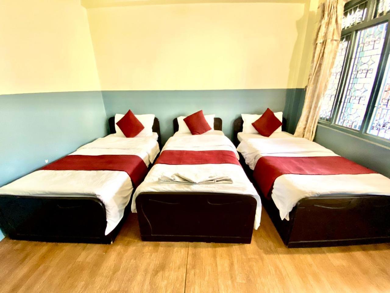 Piya Guest house&restaurant Pokhara Chambre photo